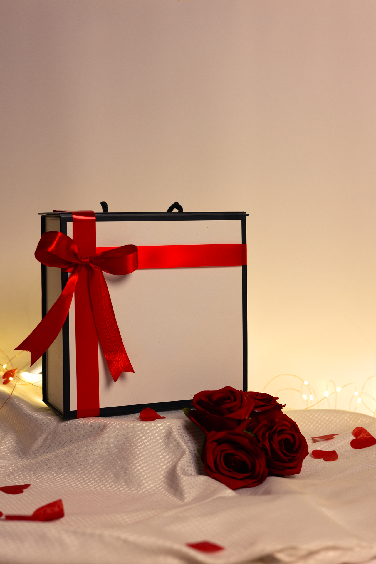 Couple Goals Edition – Travel Couple Gift Hamper