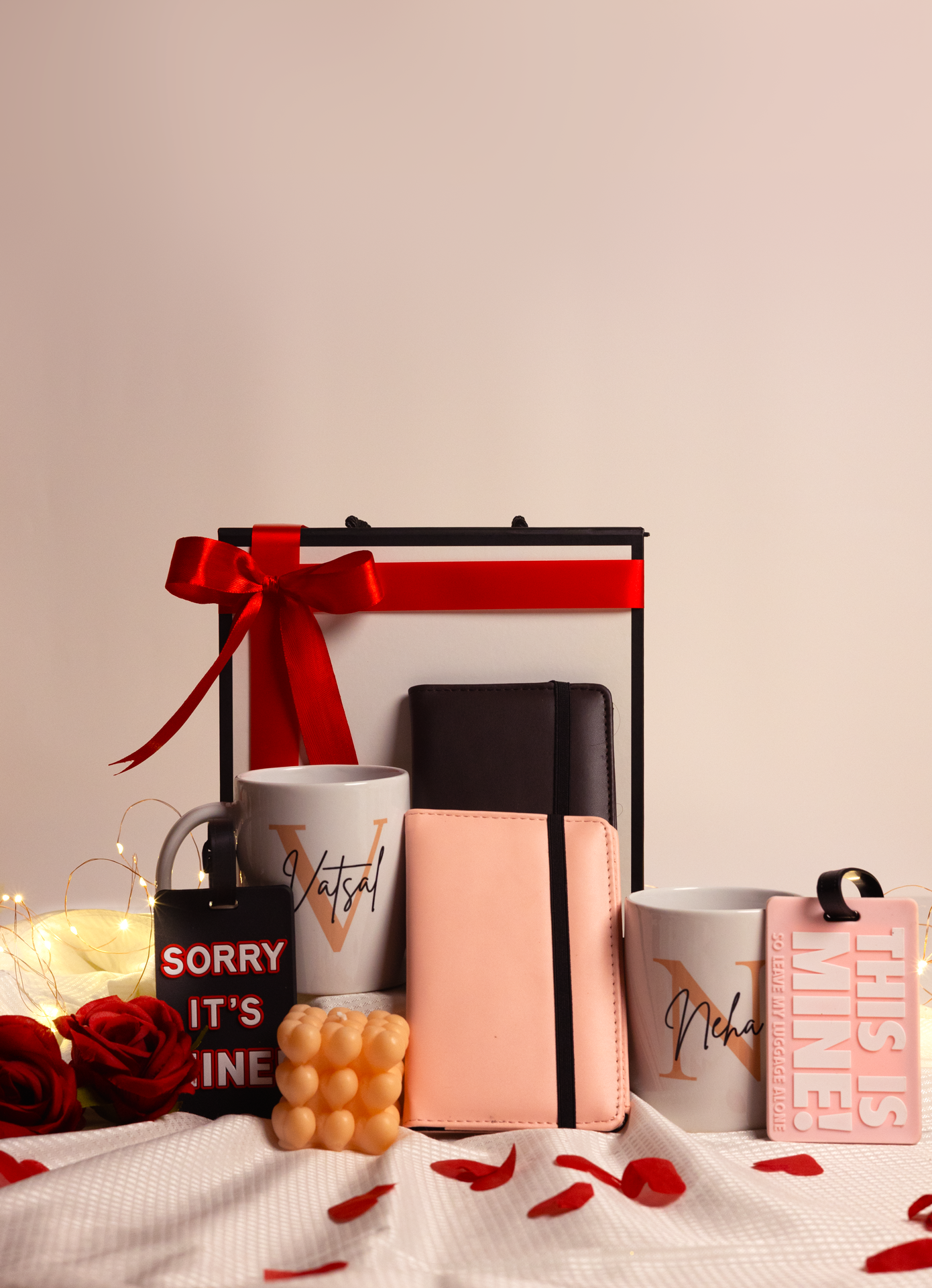 Couple Goals Edition – Travel Couple Gift Hamper