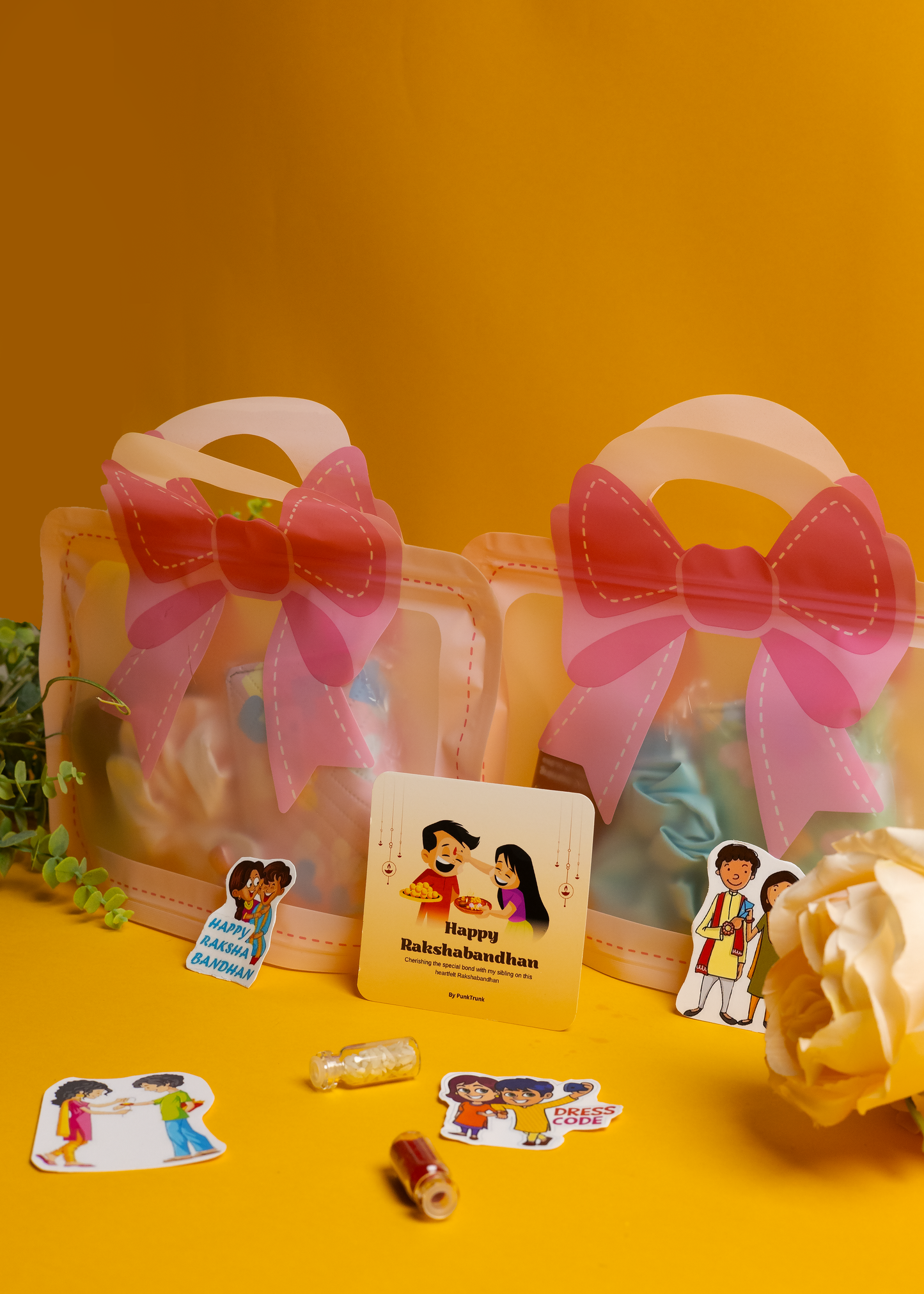 Mini Cutie Hamper – Adorable Wallet, Chocolates & Accessories Gift Box