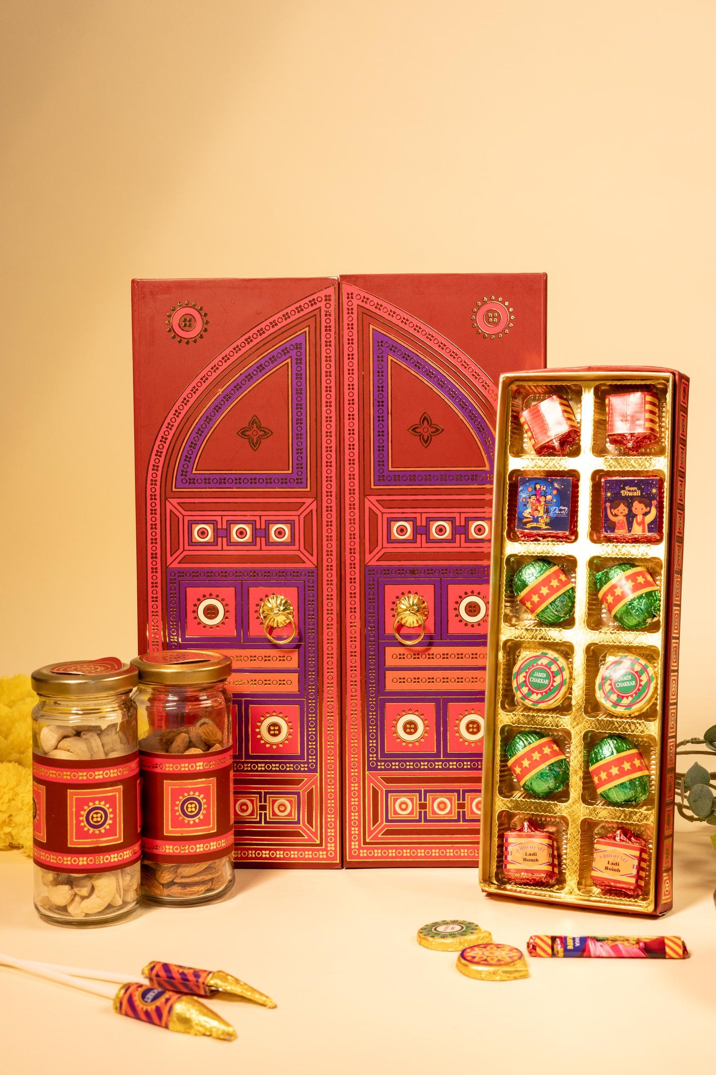 Majestic Festive Trunk with Dry Fruits and Chocolates