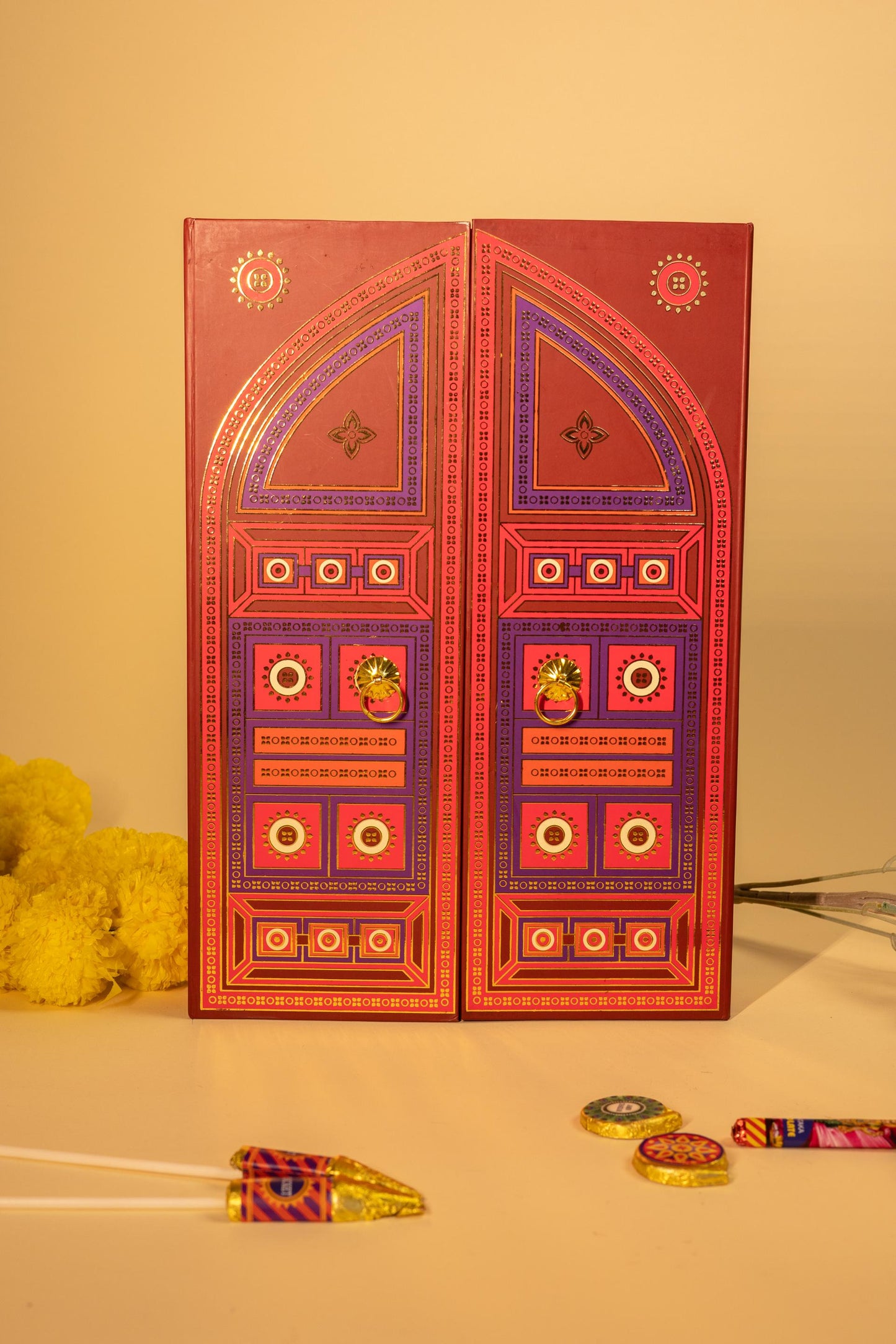 Majestic Festive Trunk with Dry Fruits and Chocolates