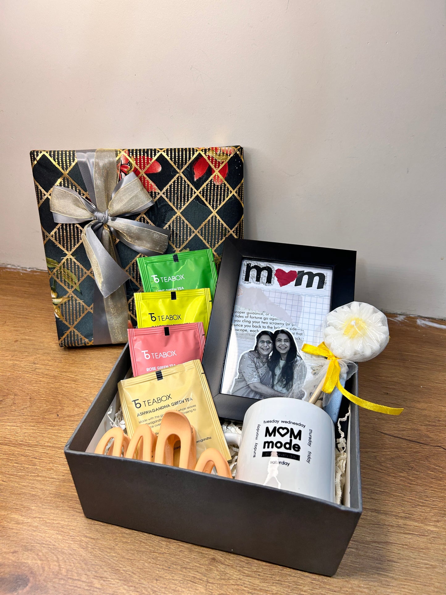 Brewtiful Bond Box – Cozy Coffee & Tea Hamper