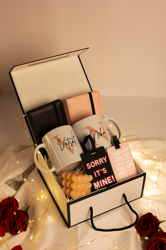Couple Goals Edition – Travel Couple Gift Hamper