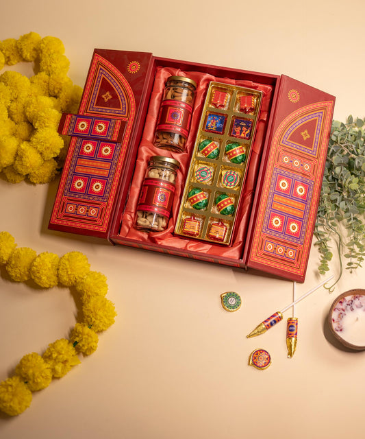 Majestic Festive Trunk with Dry Fruits and Chocolates