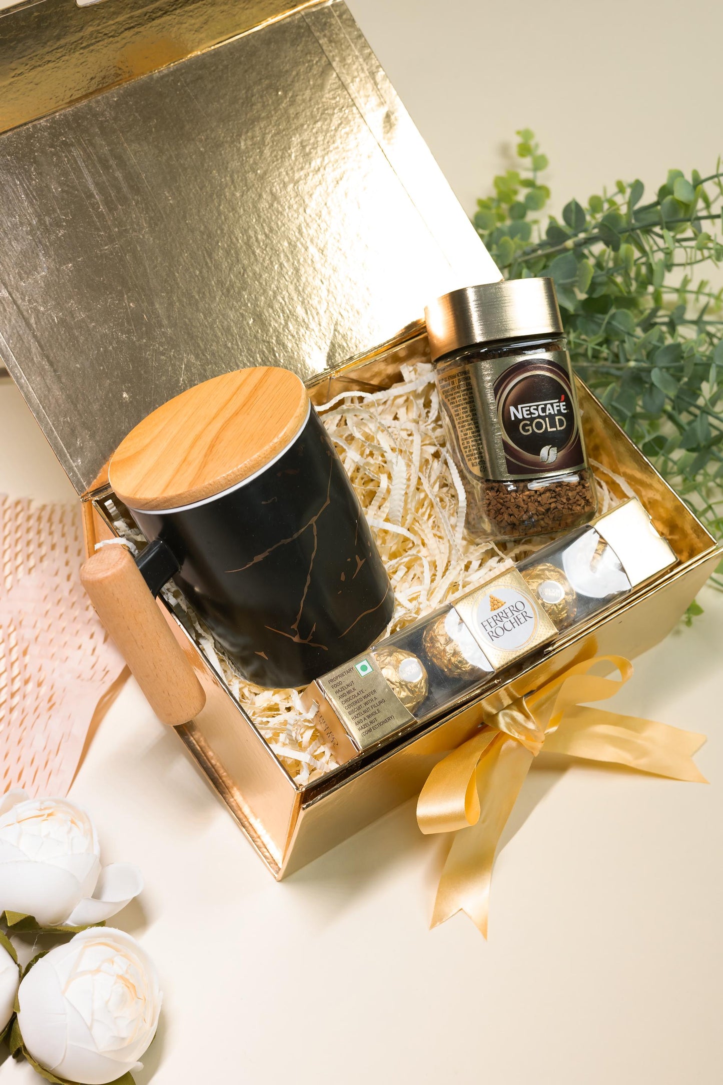 Golden Brew Gift Box – Premium Coffee & Chocolate Hamper