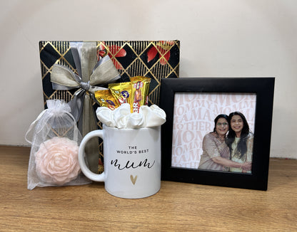 Golden Hearted Hamper – Personalized Gift Box