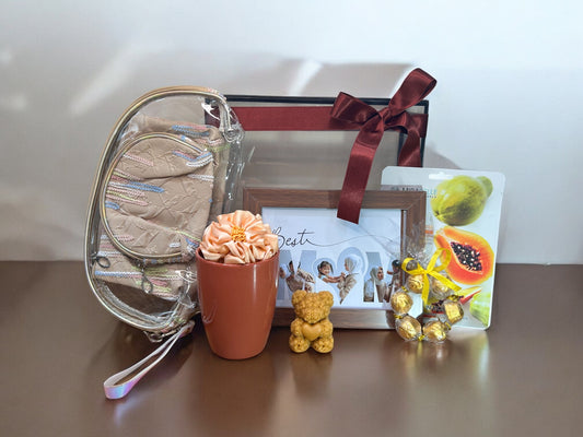 Momcation Essentials Box – Perfect Getaway Hamper