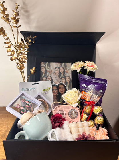poil Kit for Mom – Deluxe Pampering Hamper